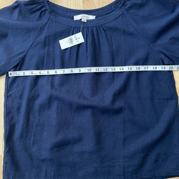 NWT Loft Linen Blend Puff Sleeve Top Small - Picture 6 of 11